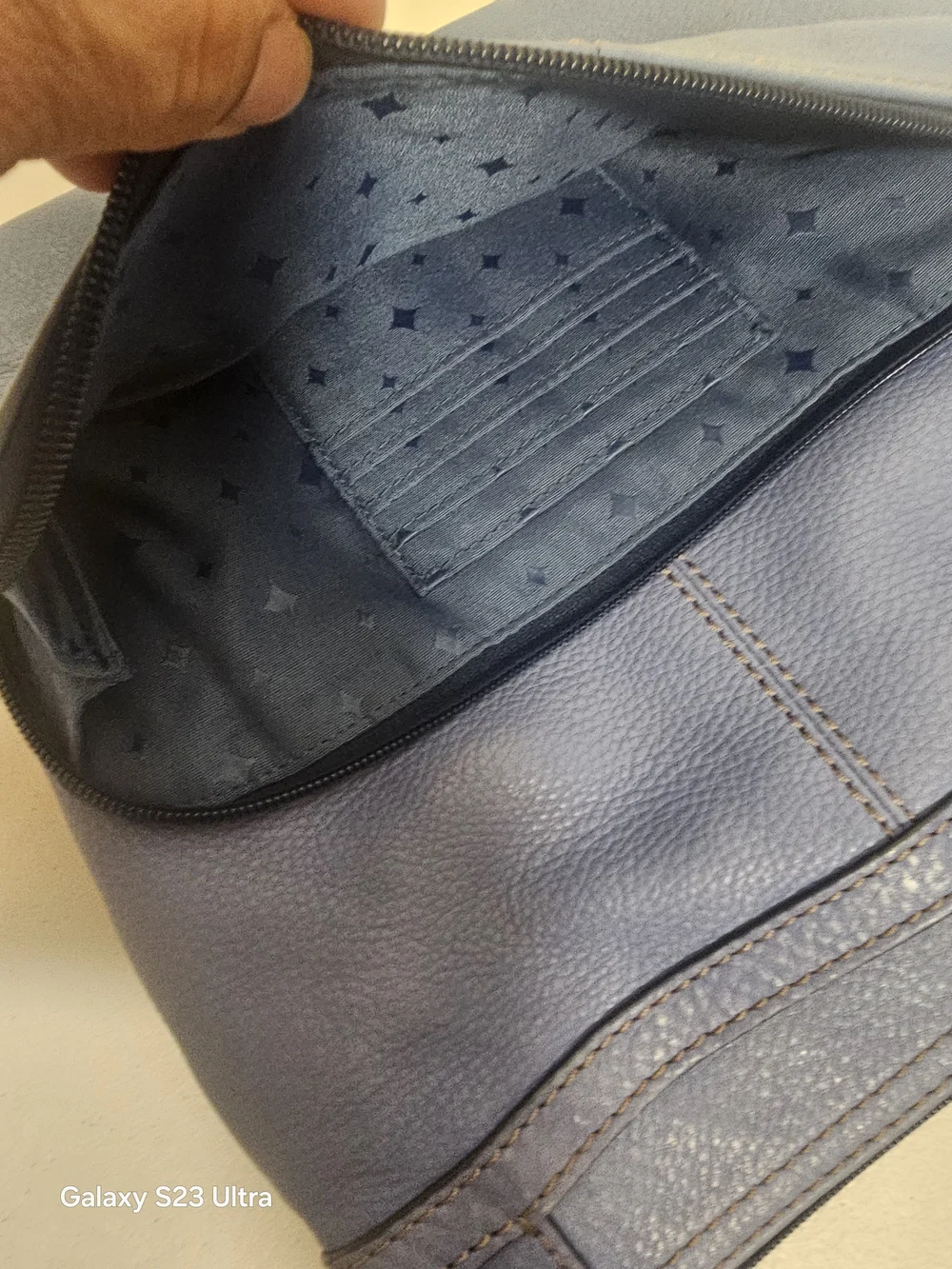 Fossil Blue Shoulder Bag Adjustable Strap Zipper D Ring Contrast Stitching - Picture 6 of 9